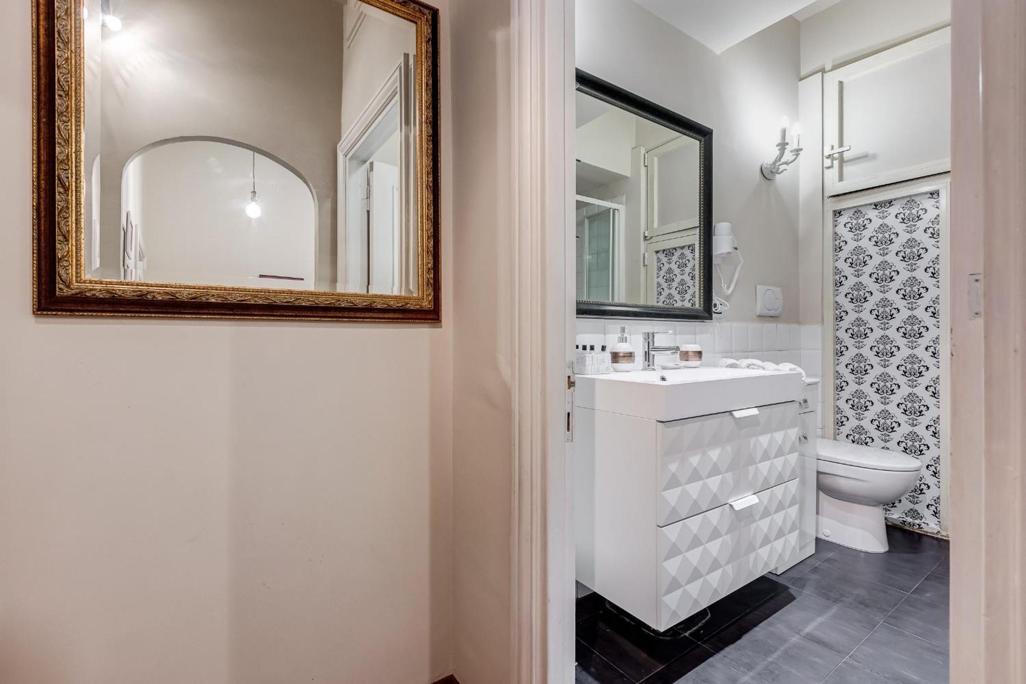 רומא Casa Tiffany Piazza Di Spagna מראה חיצוני תמונה
